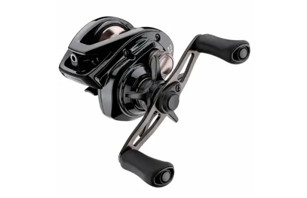 Daiwa 26 PR 100H II L Baitcastrolle LH